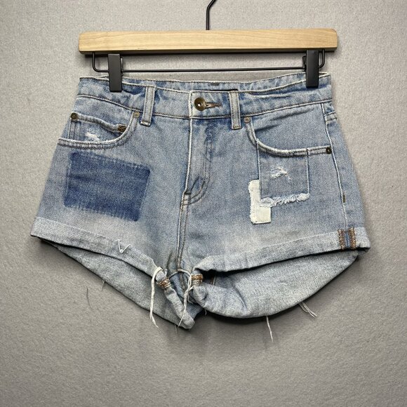 Billabong Womens Distressed Denim Shorts Size 25 - Picture 1 of 5
